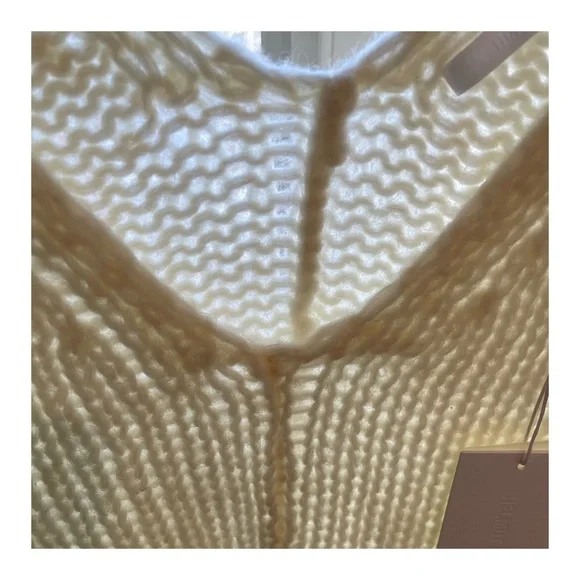 NWT Helmut Lang Wide Double V-Neck Chunky Knit Sweater in Ivory - Picture 7 of 15